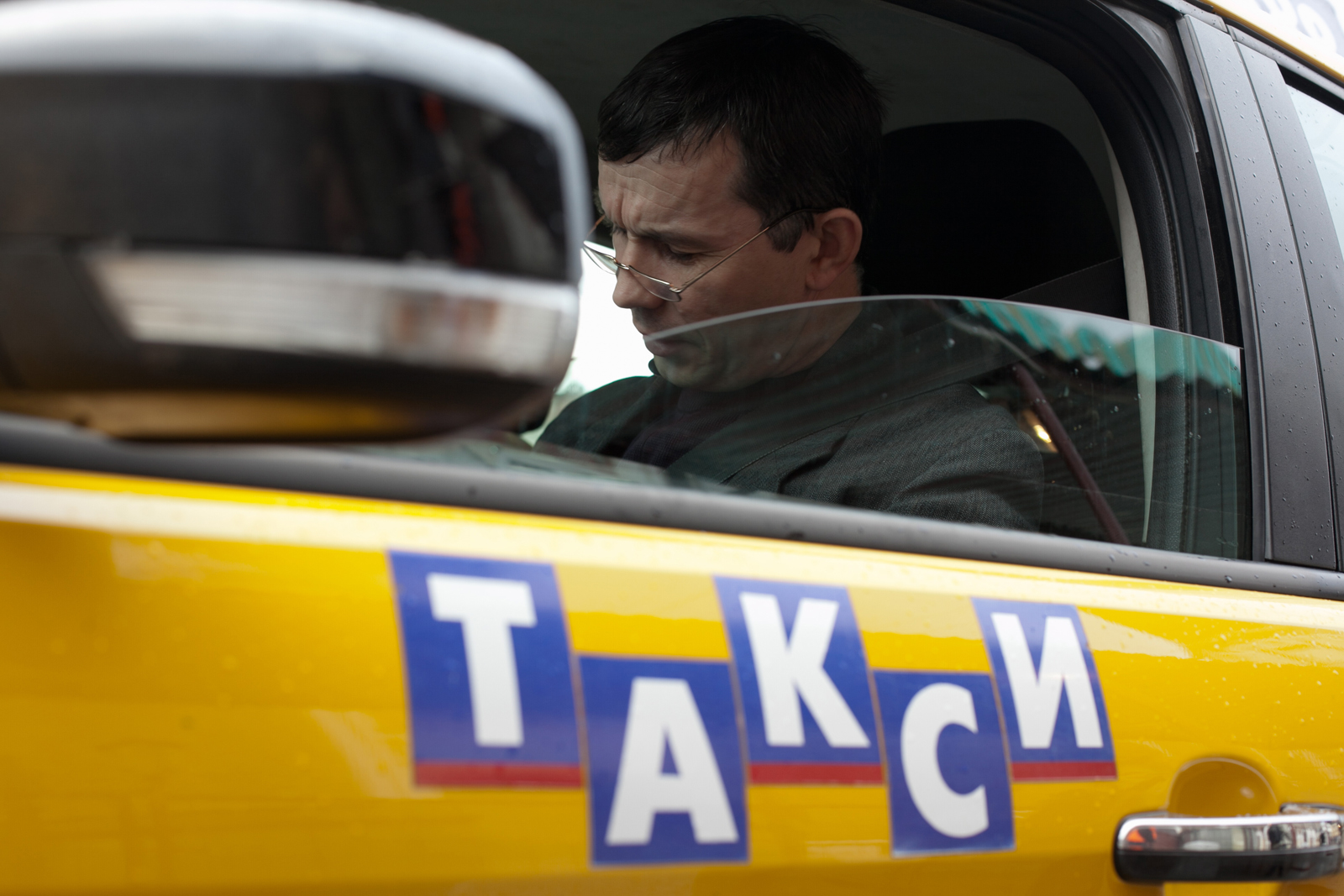 Пьяный пассажир угнал машину такси в Шумилинском районе 