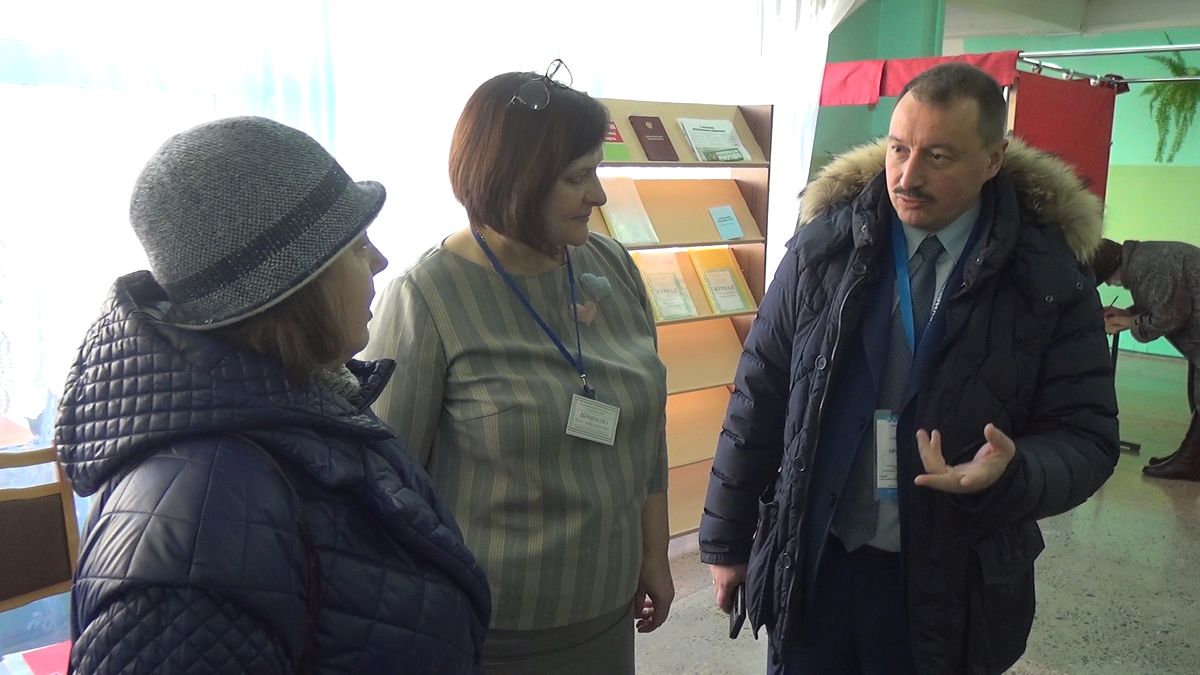 Наблюдатель от СНГ на участке в Орше: "С точки зрения организации избирательного процесса уровень высокий. Видно, что проведена большая работа"
