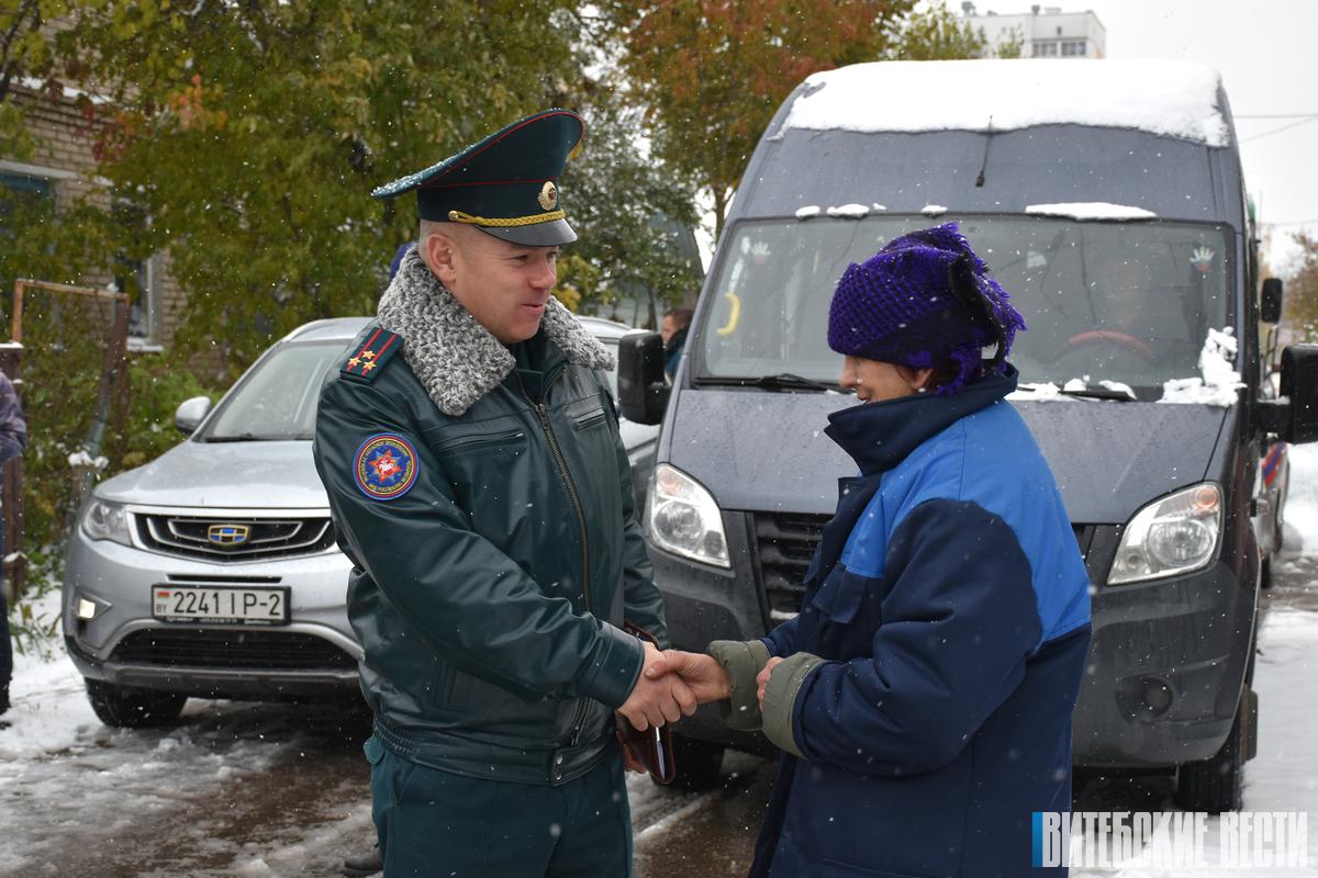 Неравнодушный сосед и спасатели уберегли от пожара 57-летнюю жительницу Витебска