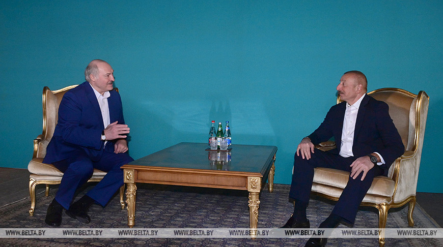 Неформальная встреча Лукашенко и Алиева продолжалась 5 часов и закончилась только к полуночи