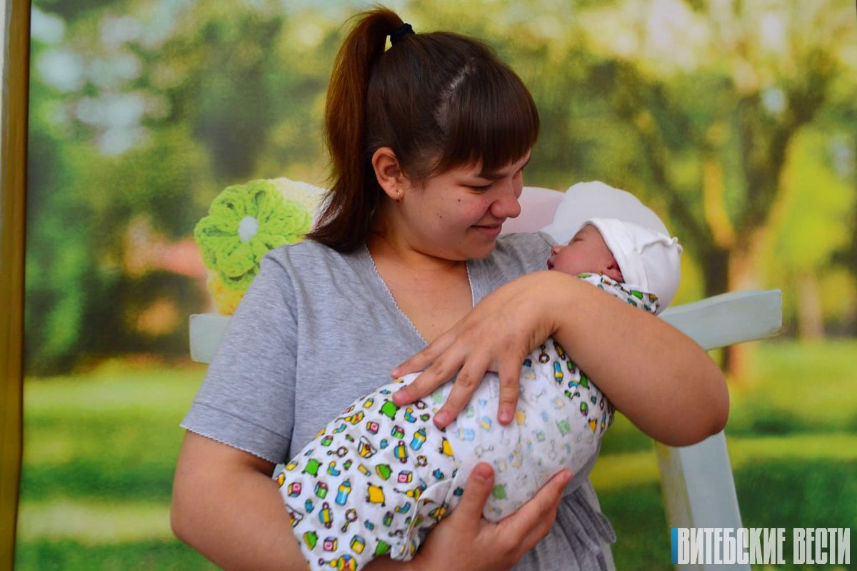 В День Независимости в Витебской области родилось 10 малышей