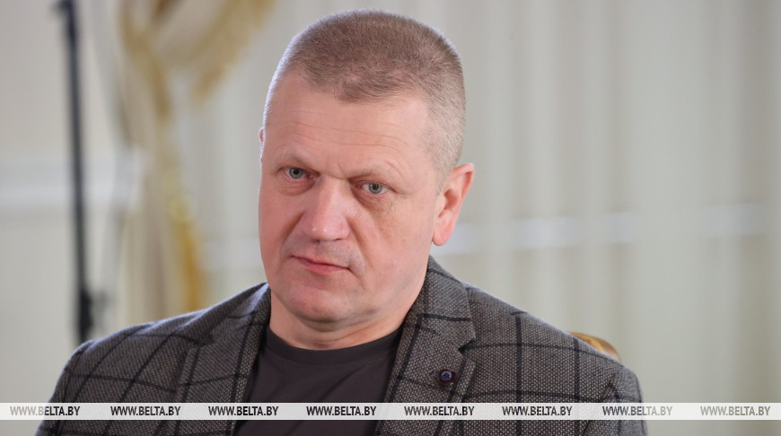 "Сегодня это звучит по-особому". Богодель о значении и традициях Дня защитников Отечества в Беларуси
