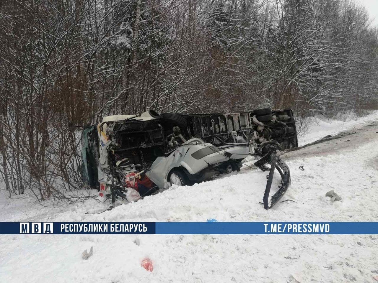 Авария в Витебской области: туристический автобус с россиянами столкнулся с легковушкой