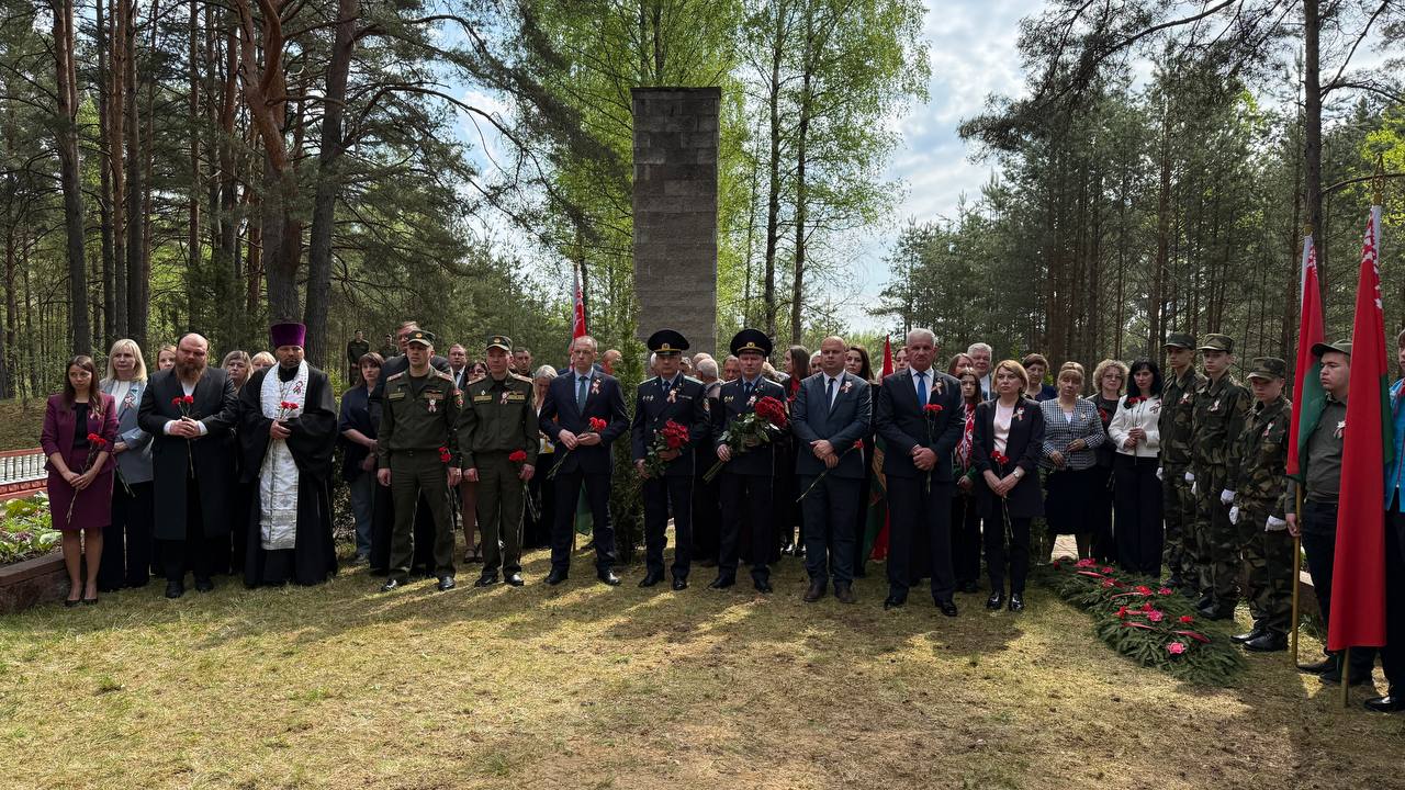 В Лепельском районе проходит перезахоронение останков жертв геноцида белорусского народа