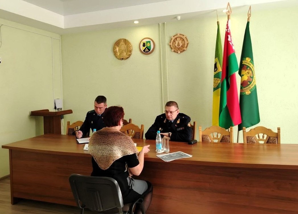 Прокурор Витебской области провел личный прием граждан в Сенненском районе