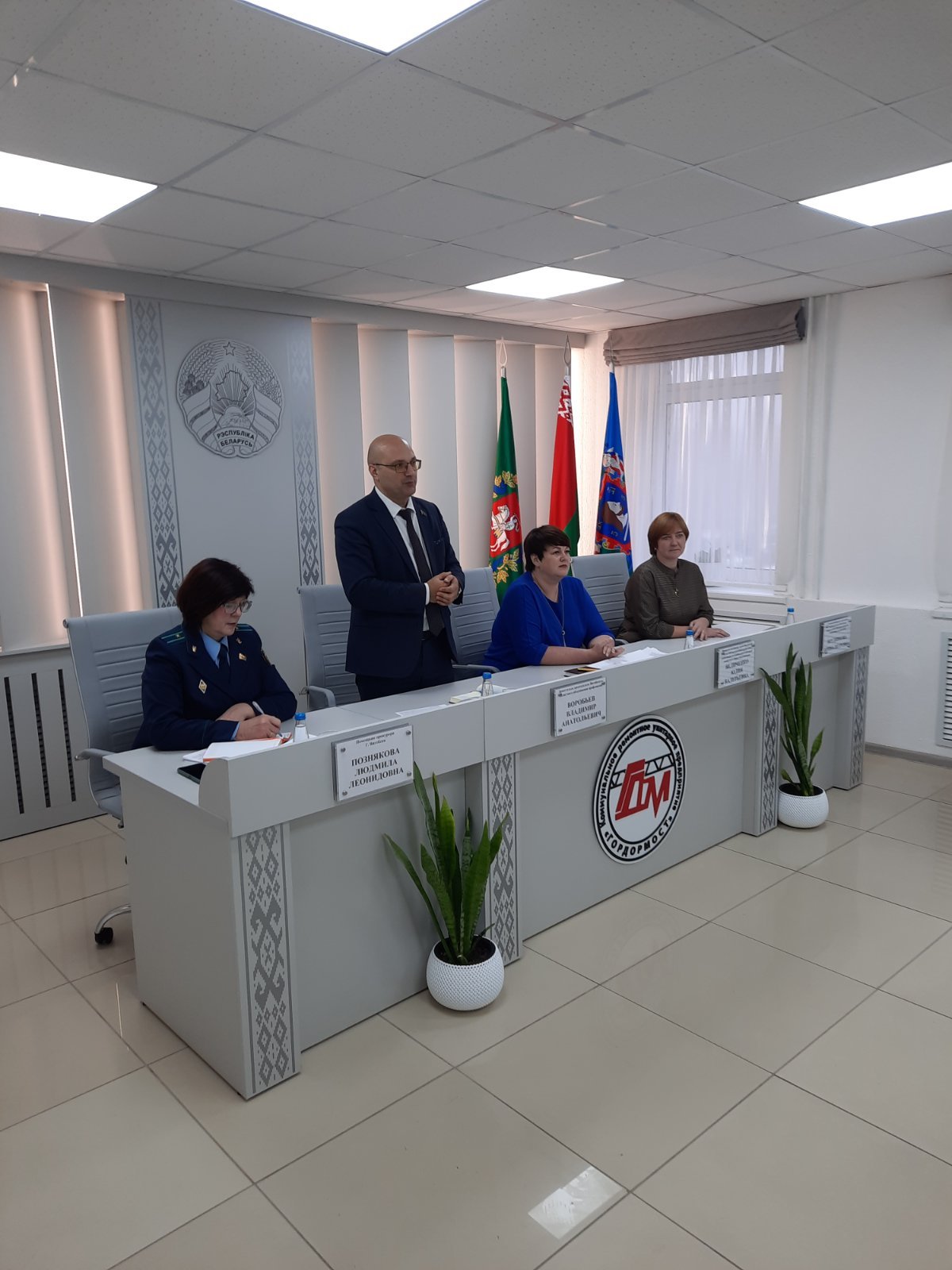В Витебской области прокуроры  приняли участие в республиканском профсоюзном приёме граждан