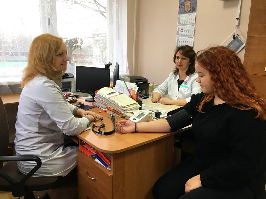 Новейшее оборудование и телемедицина в помощь: как Оршанский район переходит на систему врача общей практики?