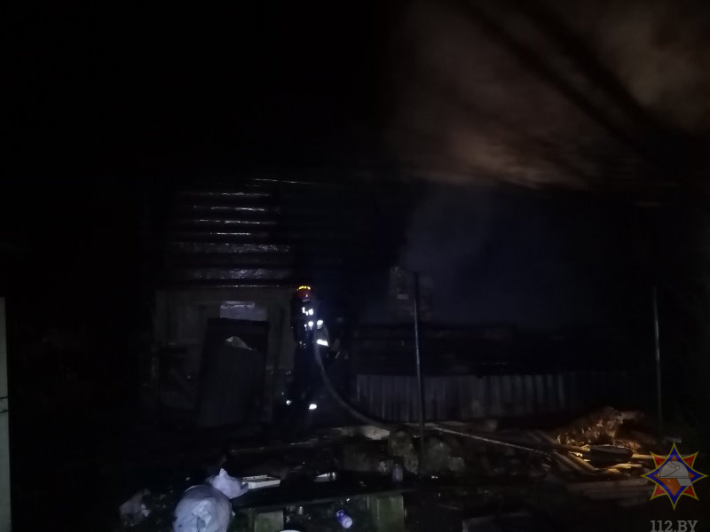 В Сенненском районе на пожаре в хозпостройке погиб мужчина