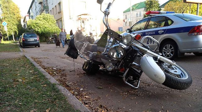 В Витебске мотоциклист сбил женщину с 9-месячным ребенком