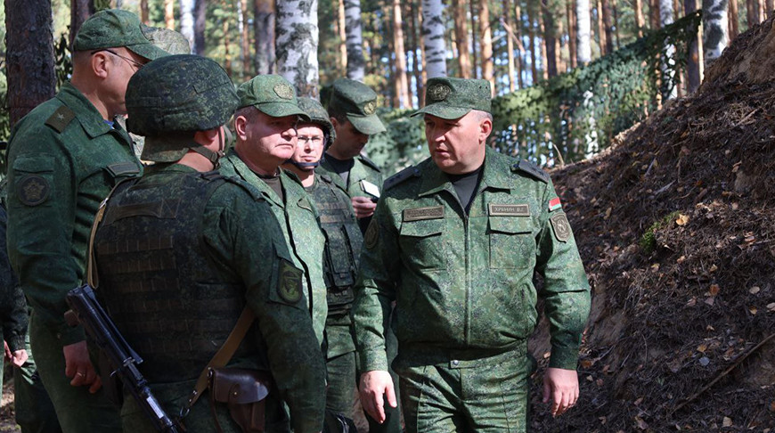 Виктор Хренин прибыл в Россию для наблюдения за розыгрышем боевых действий на учении "Запад-2025"