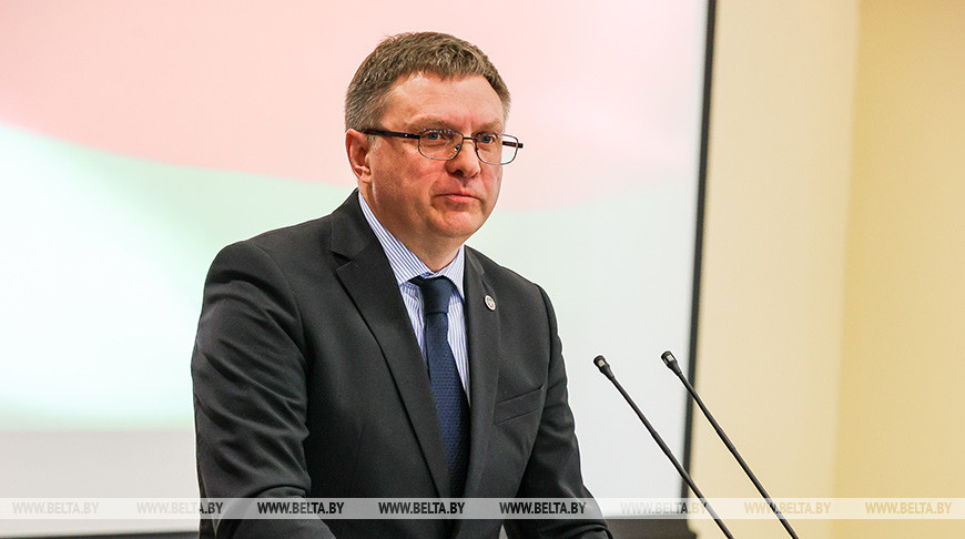 Червяков: экономика Беларуси перешла в фазу восстановительного роста