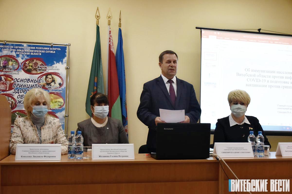 Наращивание темпов вакцинации, помощь волонтеров на селе и готовность системы здравоохранения. Как Витебская область встречает четвертую волну COVID-19? 