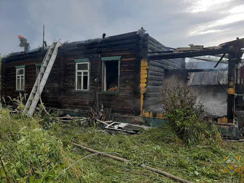 В Городокском районе горели две дачи