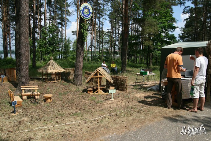 Нацыянальны парк “Браслаўскія азёры” пачаў уладкаванне зон адпачынку на дзвюх азёрах  