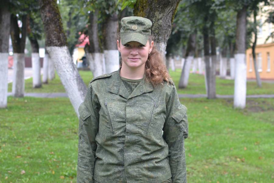Прапорщик из Витебска Валерия Козлова продемонстрировала военные навыки на учениях «Щит Союза-2019»