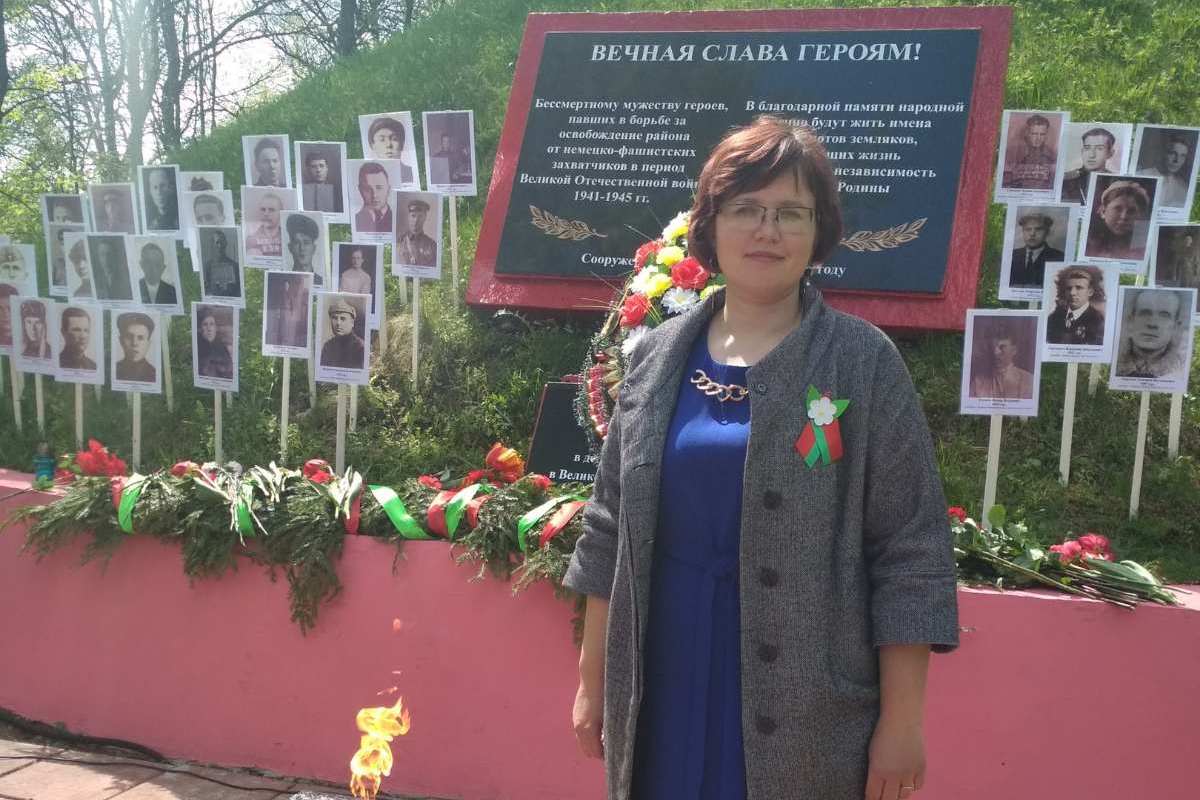 Марина Песецкая: "Как мама троих детей, считаю важным сохранение социальной направленности государственной политики"