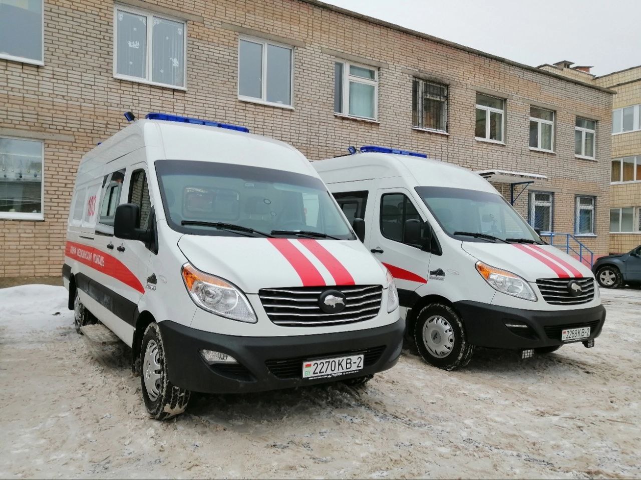 Двумя новыми автомобилями скорой помощи пополнился автопарк Новополоцкой ГЦБ