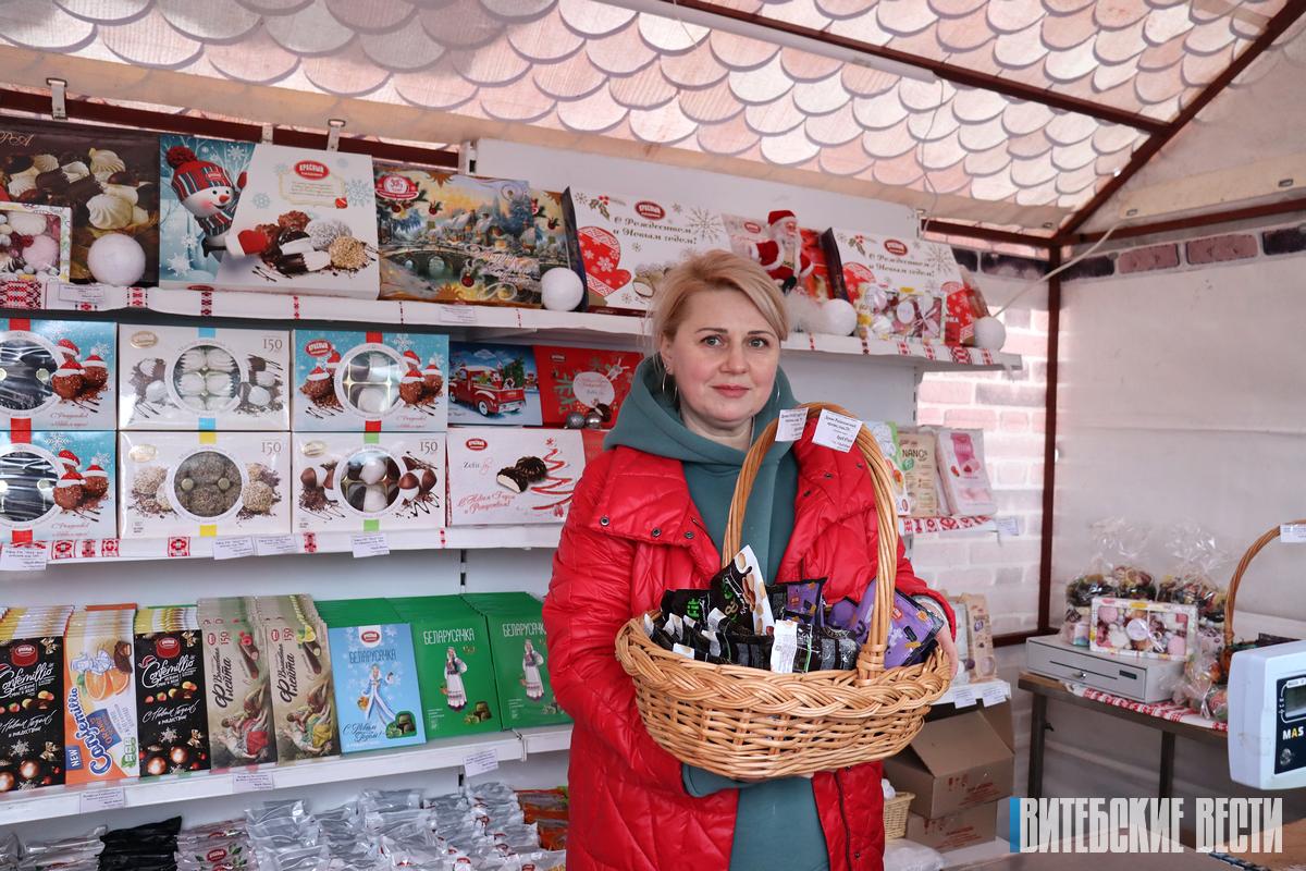 «Калядная скарбніца»: в Орше проходит универсальная выставка-ярмарка