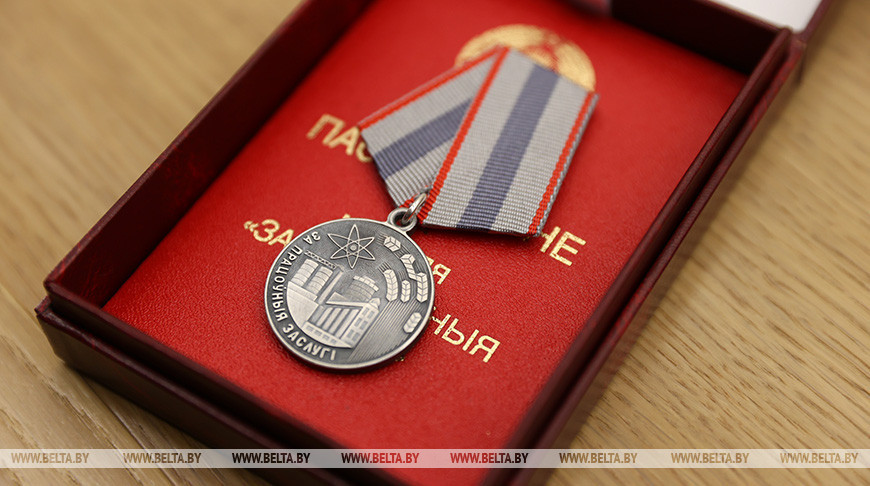 Медали "За трудовые заслуги" и Благодарности Президента Беларуси удостоены 38 работников АПК. Среди них представители Витебской области