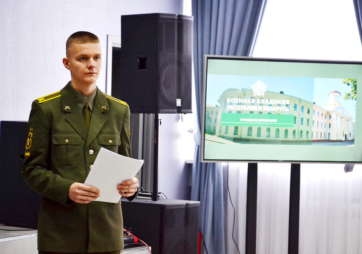 Мiкiта Галынчык рассказаў пра галоўны выбар пасля школы старшакласнікам шумiлiнскай СШ №1 iм. Героя Савецкага Саюза П. Акуцыёнка