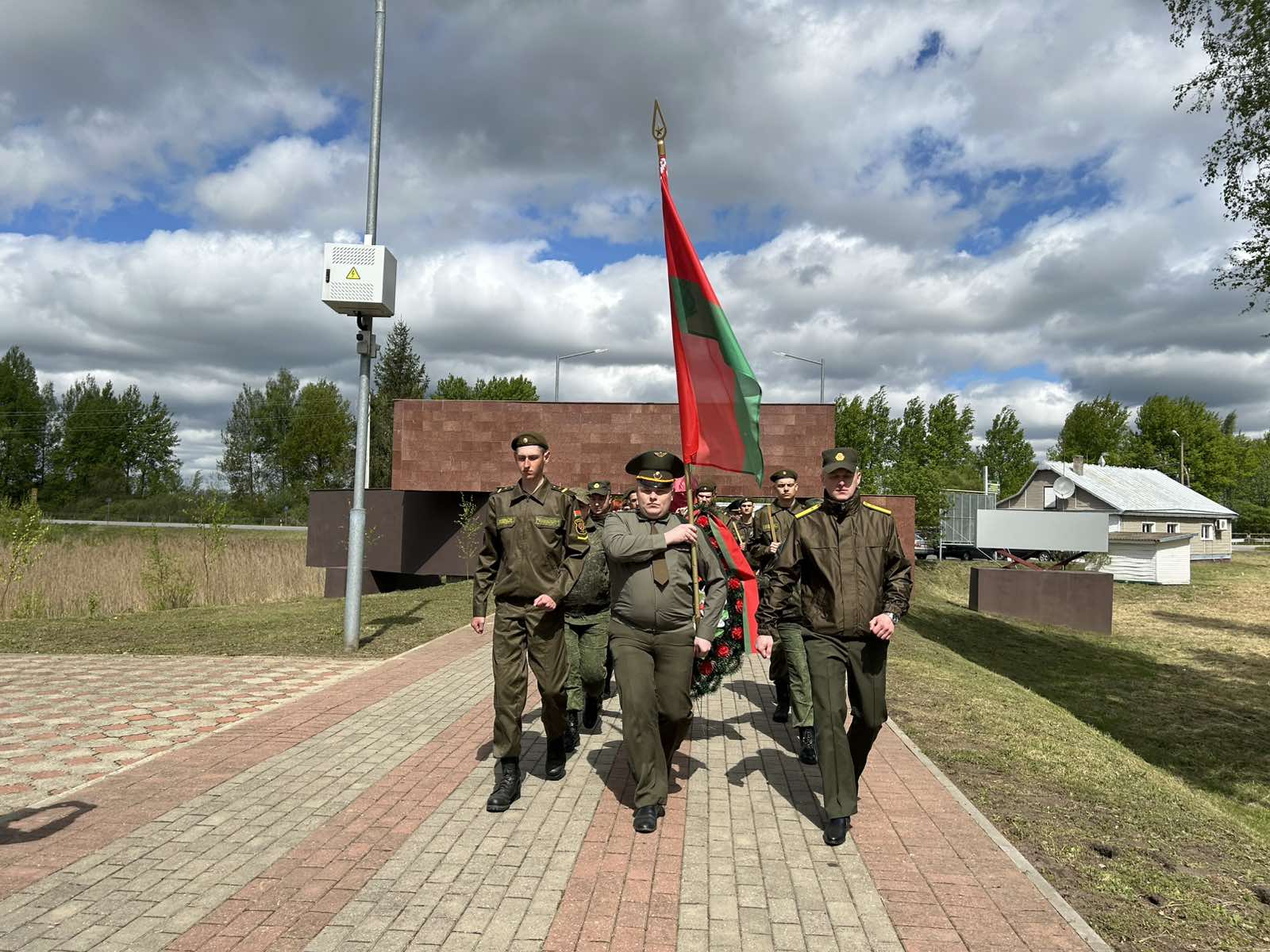 В Дубровенском районе перезахоронили останки красноармейцев