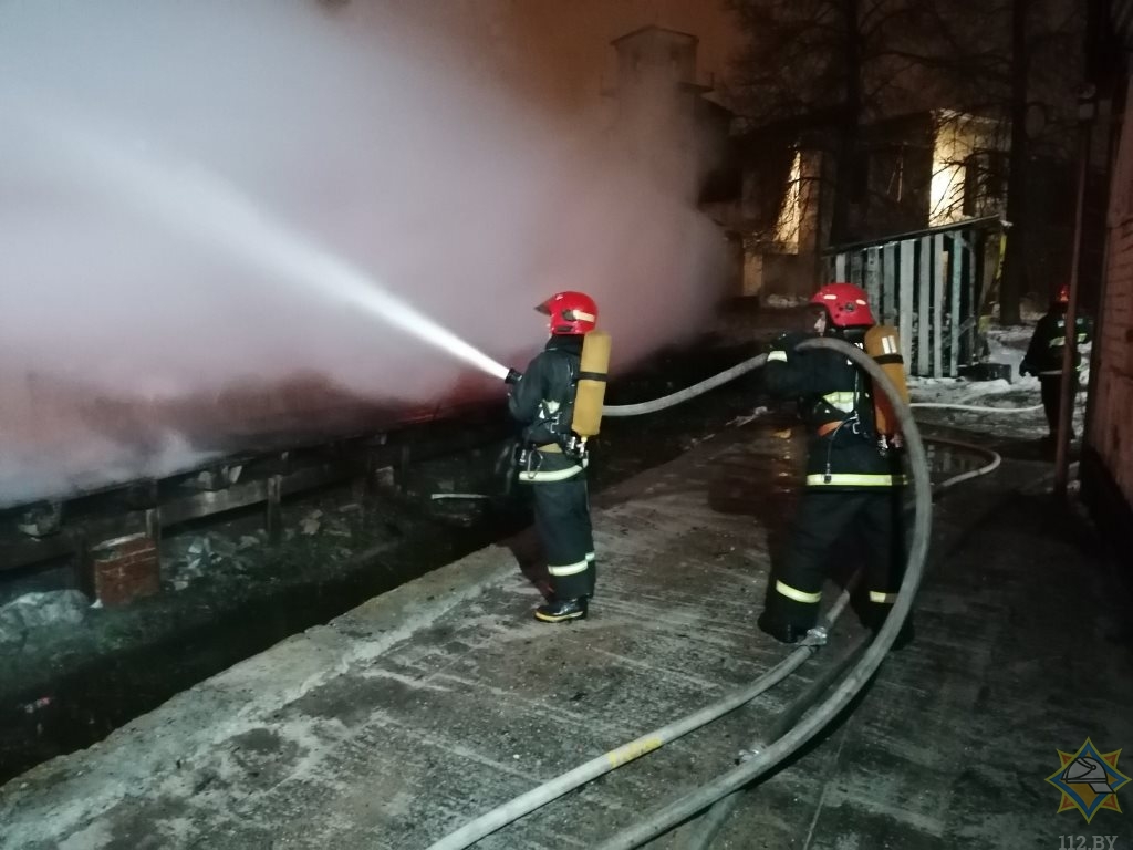 Ночью в Витебске горело заброшенное здание