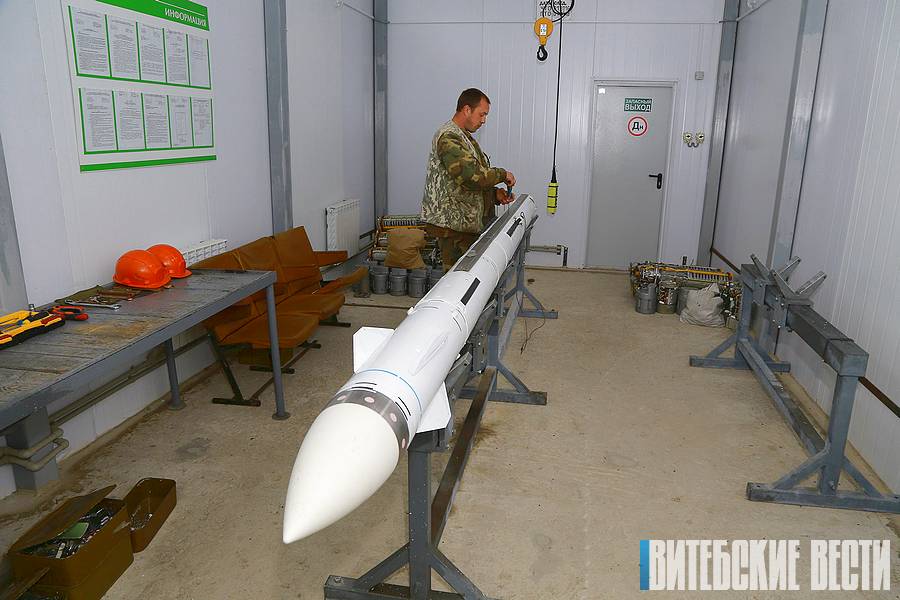 Предприятие из Городокского района помогает военным избавляться от просроченных боеприпасов