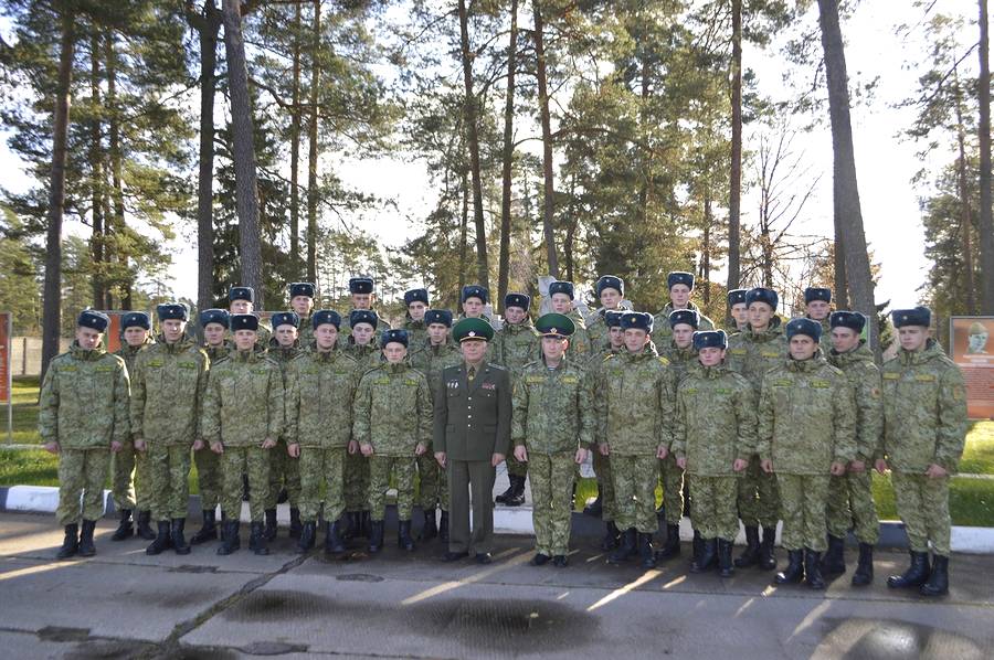 Полоцких пограничников поздравили с увольнение в запас
