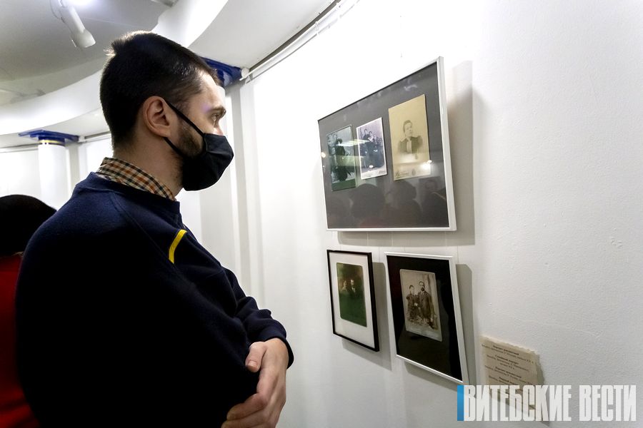 В Ратуше открылась фотовыставка старейшего витебского фотографа Сигизмунда Юрковского