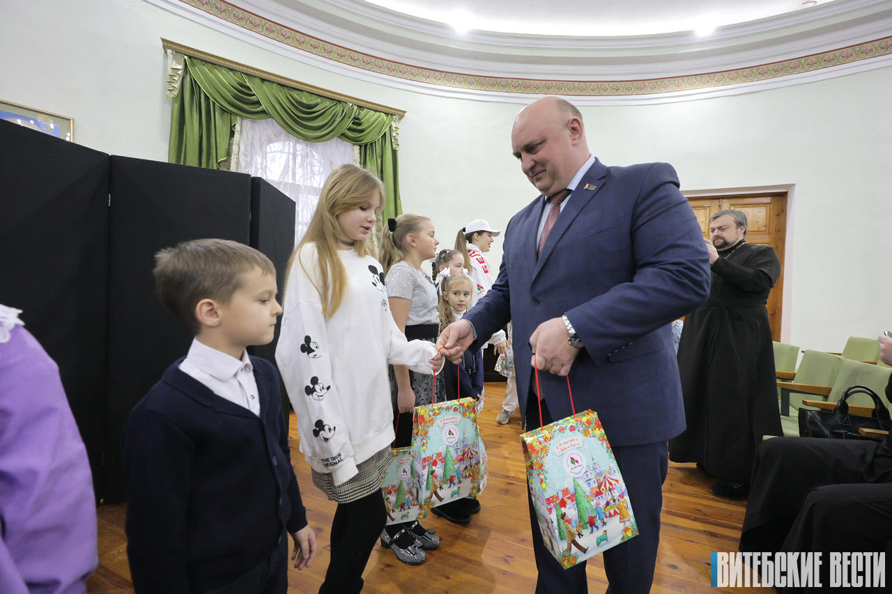 Праздник для детей священнослужителей и воспитанников воскресных школ прошел в Витебске