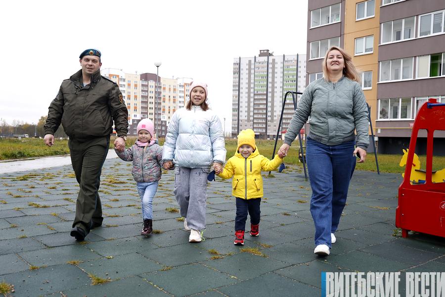 Многодетный отец Семен Голунов из Витебска: "Семья – это фундамент, на котором строится жизнь, а дети – освещают ее любовью и радостью"