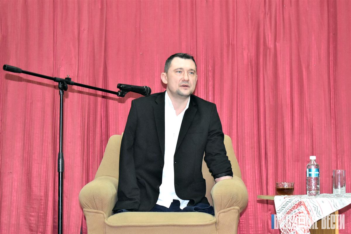 Алексей Талай выступил перед учащимися Витебского государственного колледжа легкой промышленности и технологий