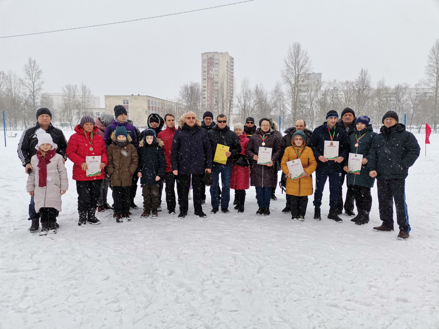 Чемпионат области по лыжным гонкам среди людей с инвалидностью по зрению прошел в Витебске