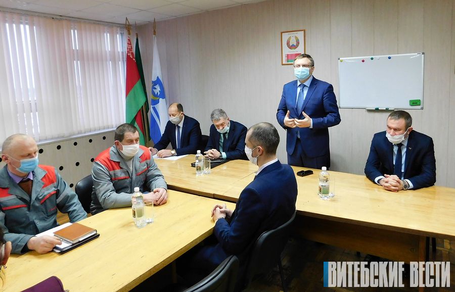 Министр экономики Беларуси Александр Червяков посетил промышленные предприятия Оршанского района