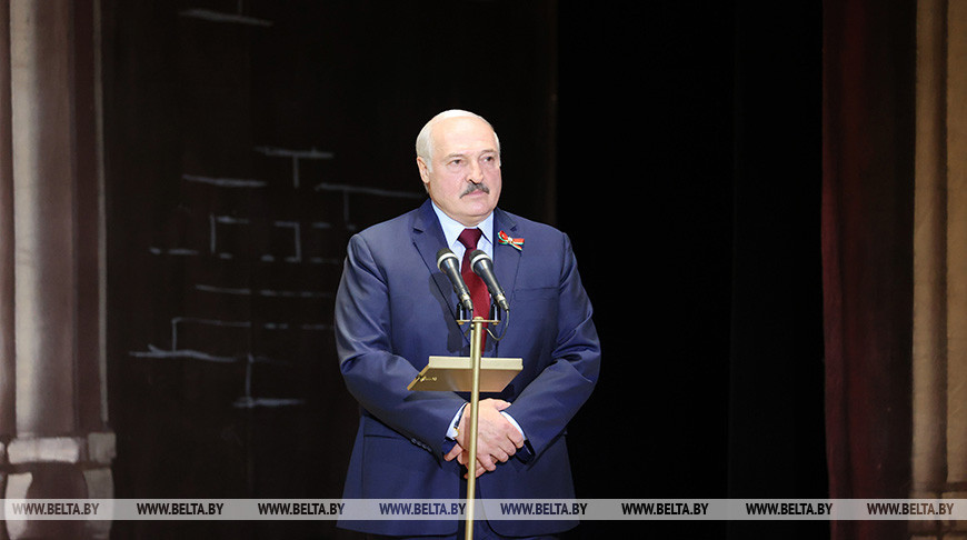 Лукашенко предложил новую традицию на День Независимости