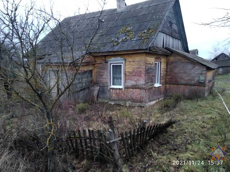 На пожаре в Миорском районе спасен пенсионер
