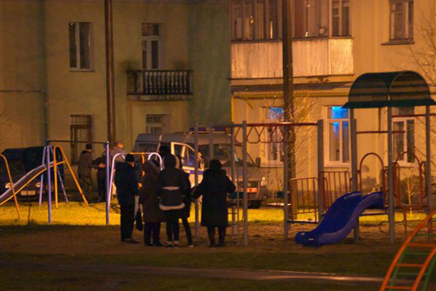 В Витебске на детской площадке нашли труп мужчины