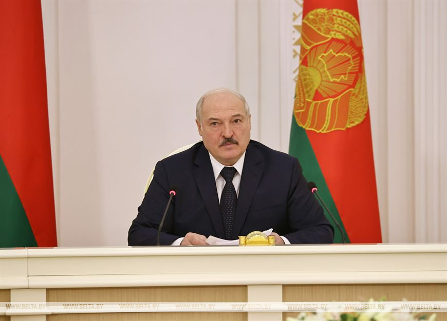 От инвестпрограммы до вопросов агроэкотуризма - Лукашенко собрал совещание с руководством Совмина