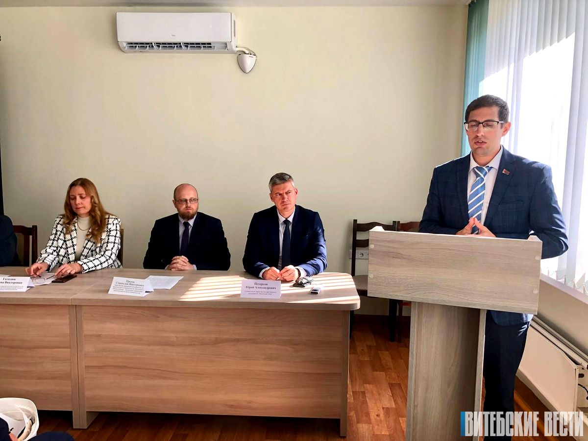 На Витебском ДСК проходит областной семинар-практикум по вопросам безопасности и охраны труда в строительной отрасли