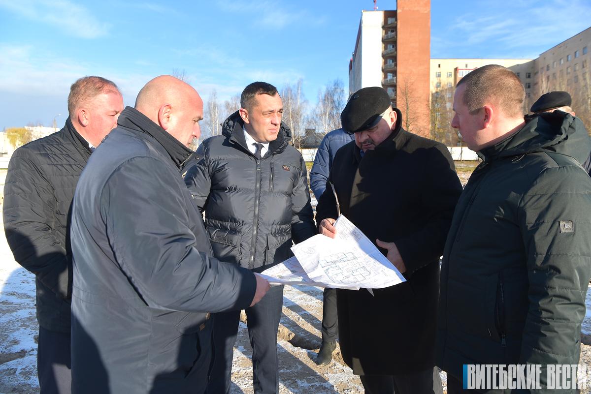 Председатель Витебского облисполкома Александр Субботин поставил задачу ввести новый суперсовременный хирургический  корпус областной больницы со значительным опережением нормативных сроков
