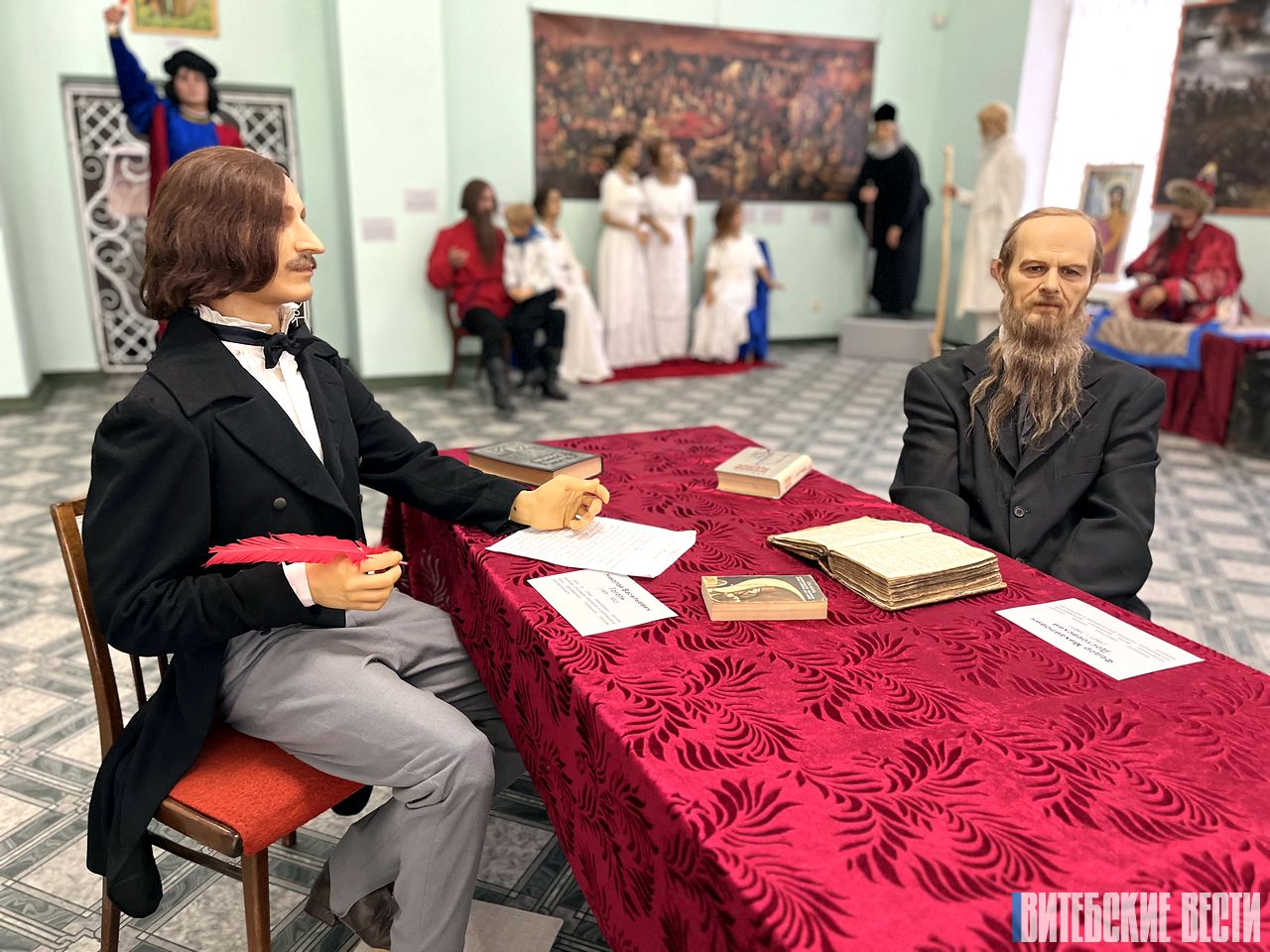 Брэд Питт, Жан-Поль Бельмондо и Федор Достоевский. Кого еще можно встретить на выставке восковых фигур в Витебске?