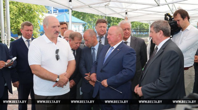 Лукашенко: Беларусь получает солидную отдачу от вложенных в модернизацию переработки средств 