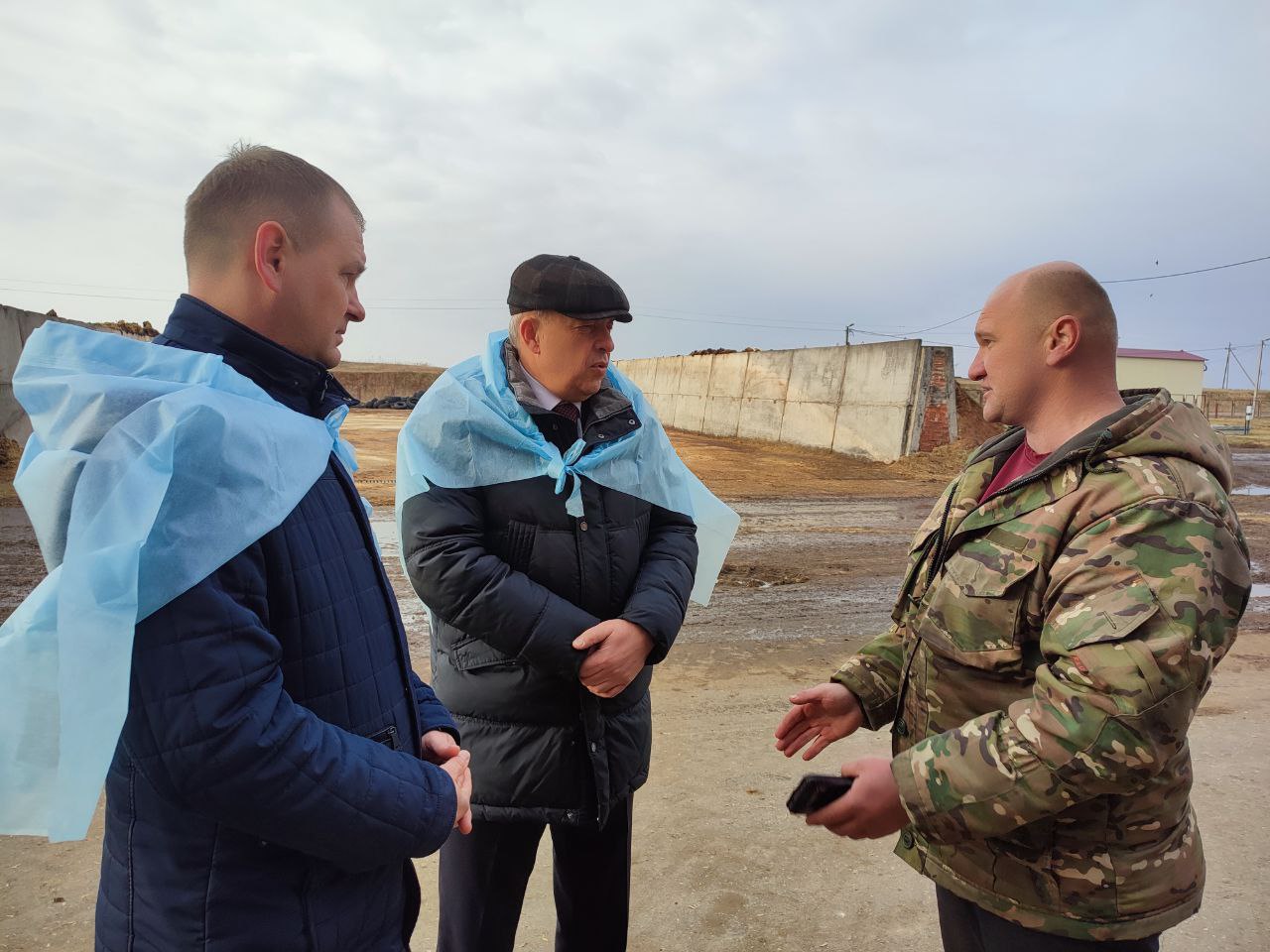 Условия содержания КРС и готовность к весенне-полевым работам - на повестке рабочего визита Игоря Сергеенко в Витебскую область