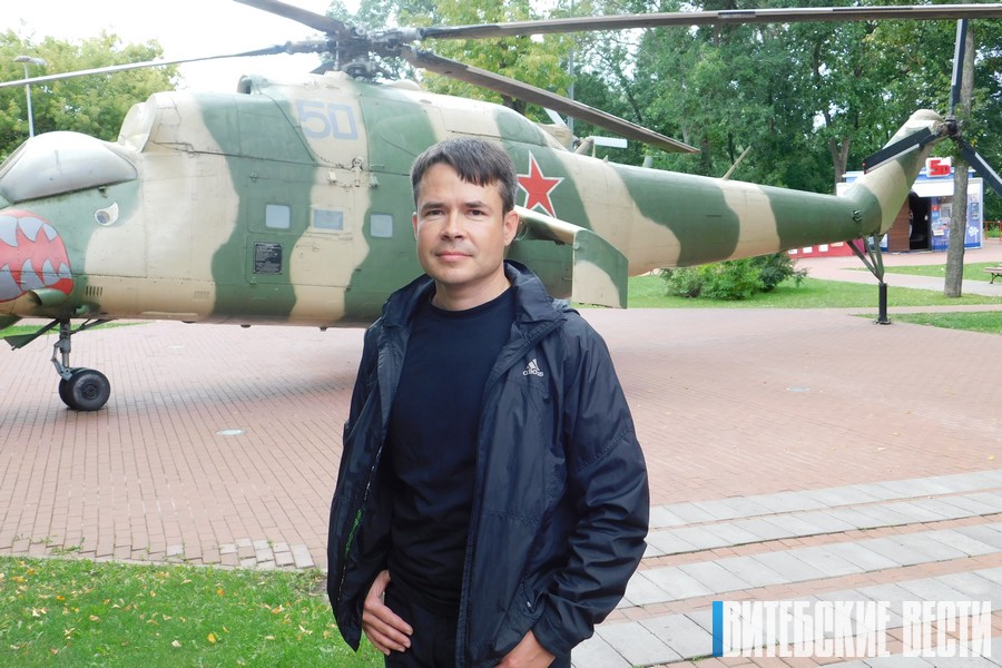 Высший пилотаж: второй год витебскому лётчику доверяют роль ведущего звена боевых вертолетов на военном параде