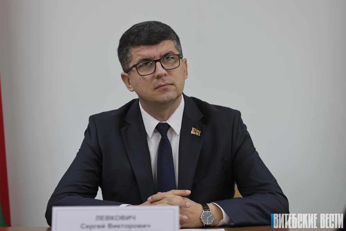 Сергей Левкович: более 900 единиц техники будет закуплено для сельского хозяйства Витебской области