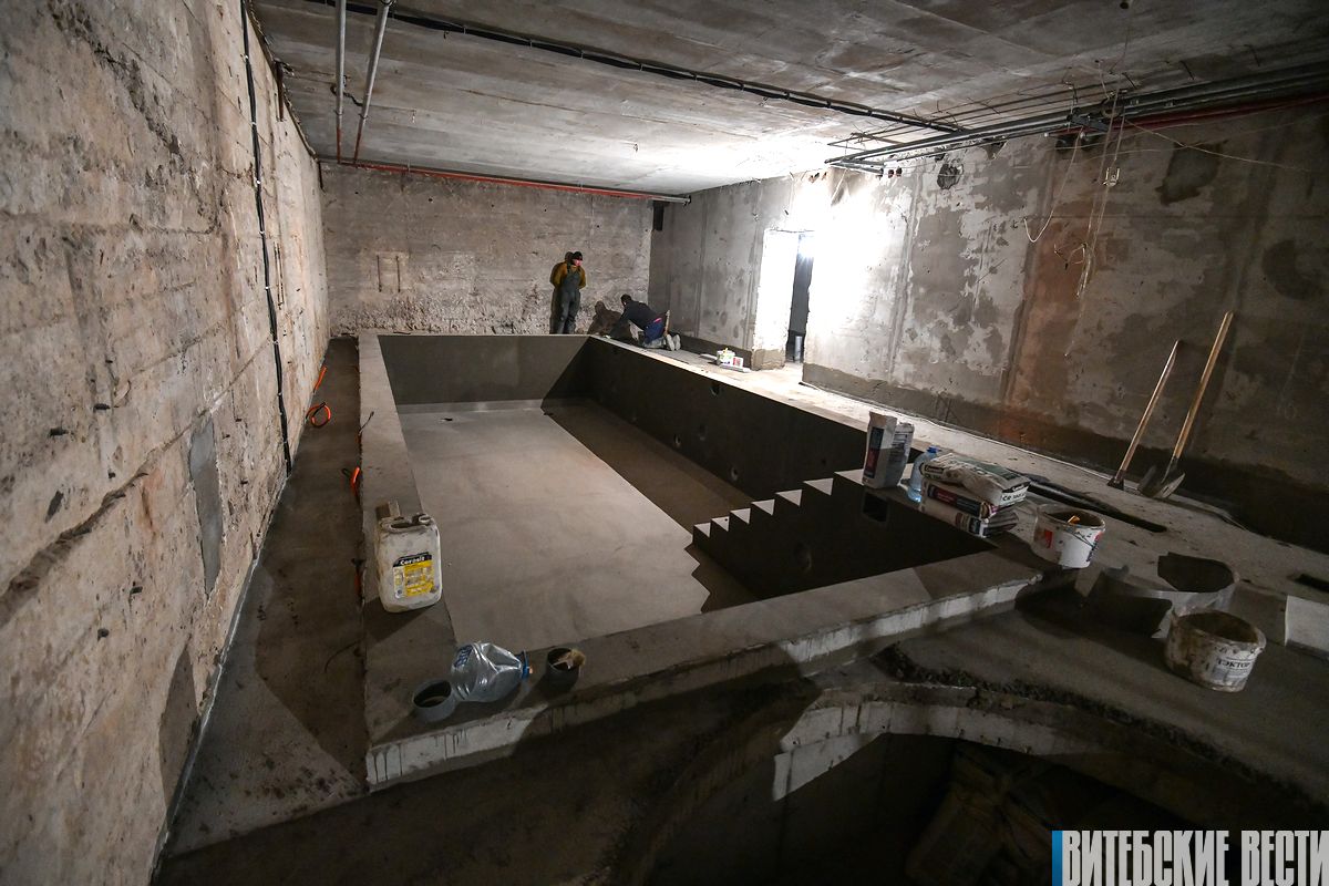 Фотофакт. В гостинице в центре Витебска строят СПА-салон