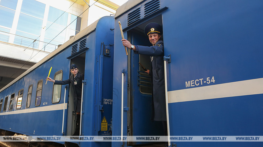 БЖД назначила дополнительный поезд Минск - Витебск на время "Славянского базара"