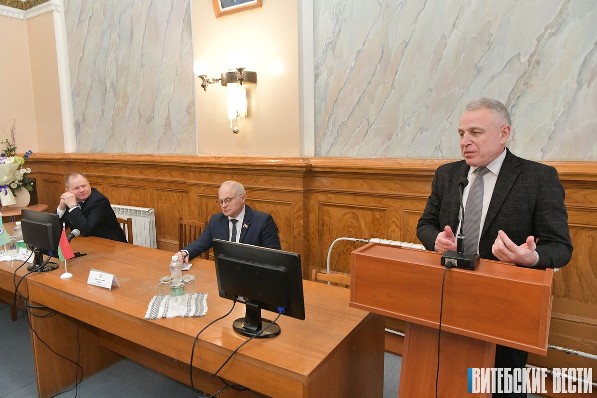 Глава профсоюзов Беларуси Михаил Орда посетил Витебскую ветакадемию