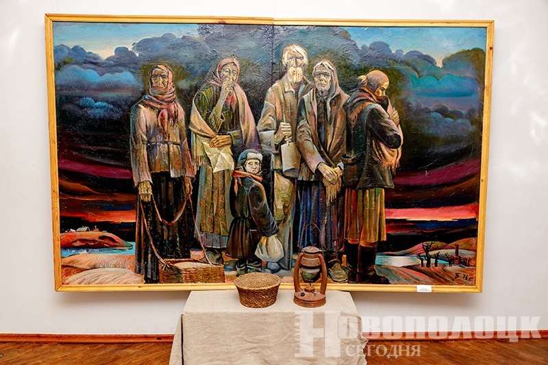 В Новополоцке открылась выставка «Трагедия народов»