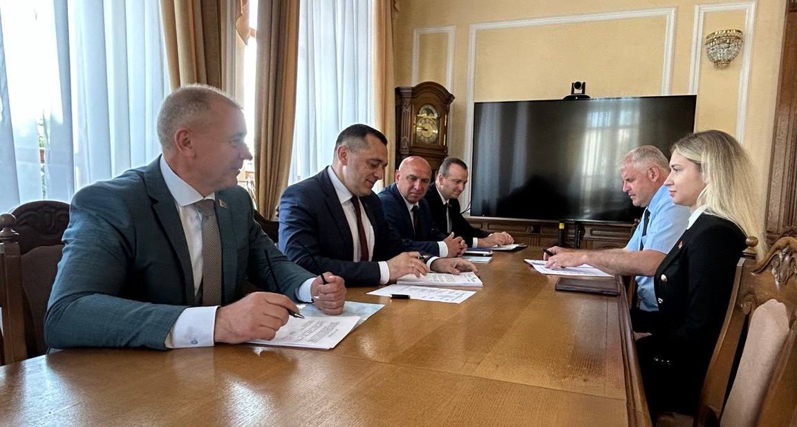 Кадровый день проходит в Витебском облисполкоме  